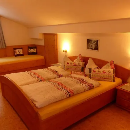 Haus Baumann Apartment