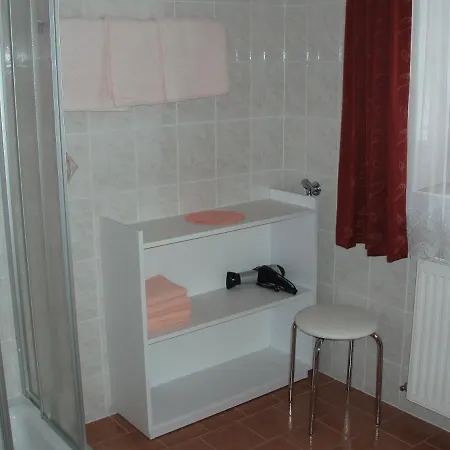 Haus Baumann Apartment *